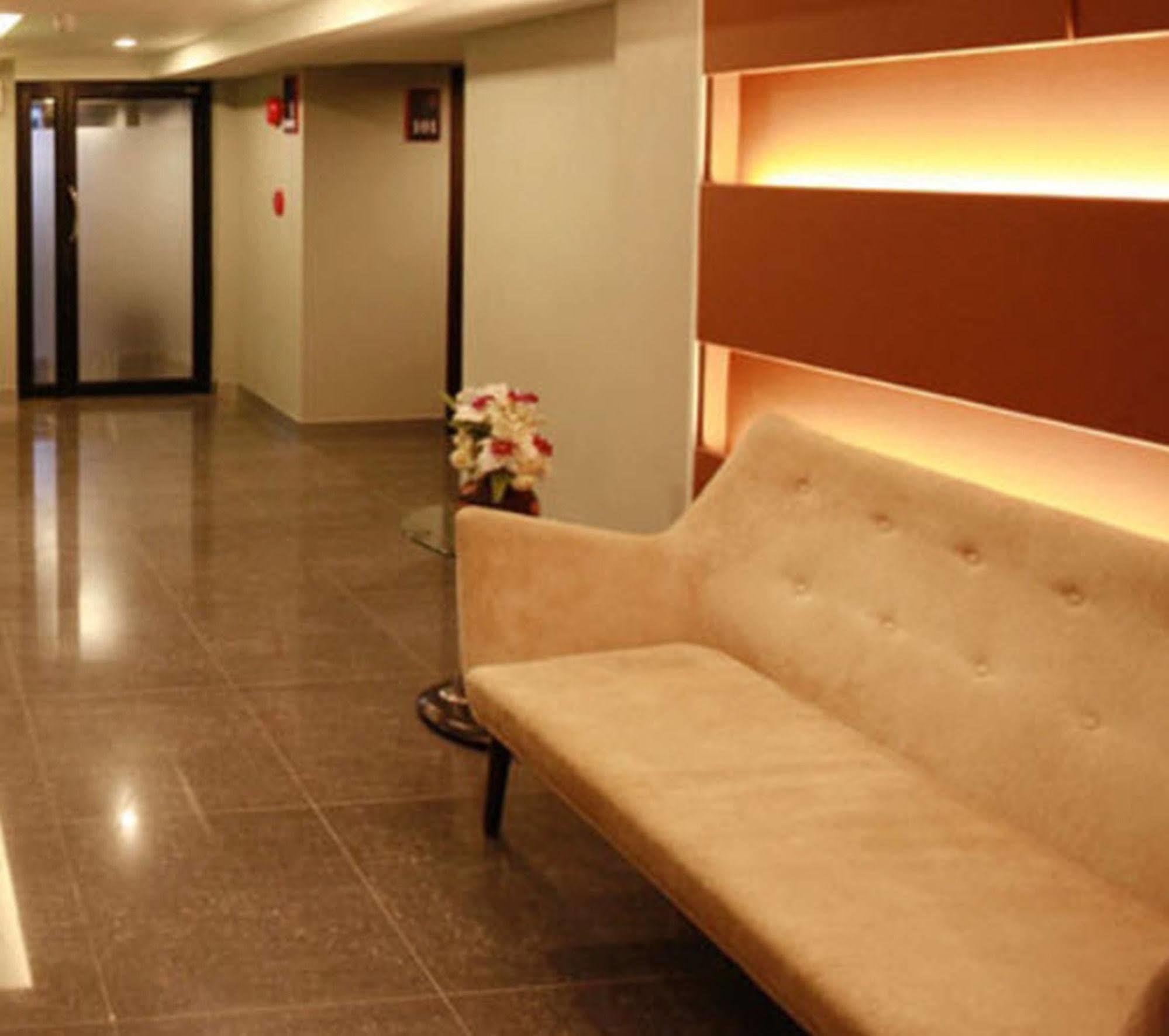 The Bangkok Major Suite מראה חיצוני תמונה