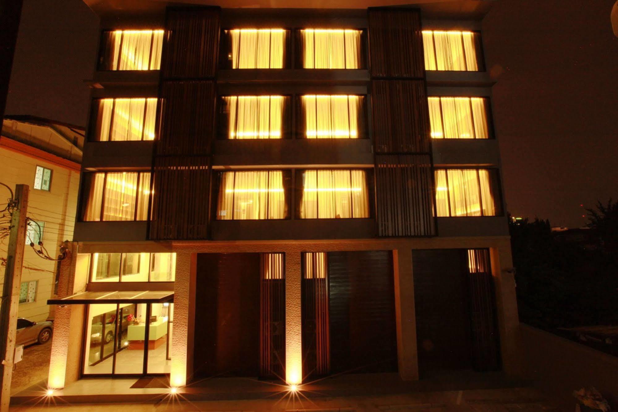 The Bangkok Major Suite מראה חיצוני תמונה